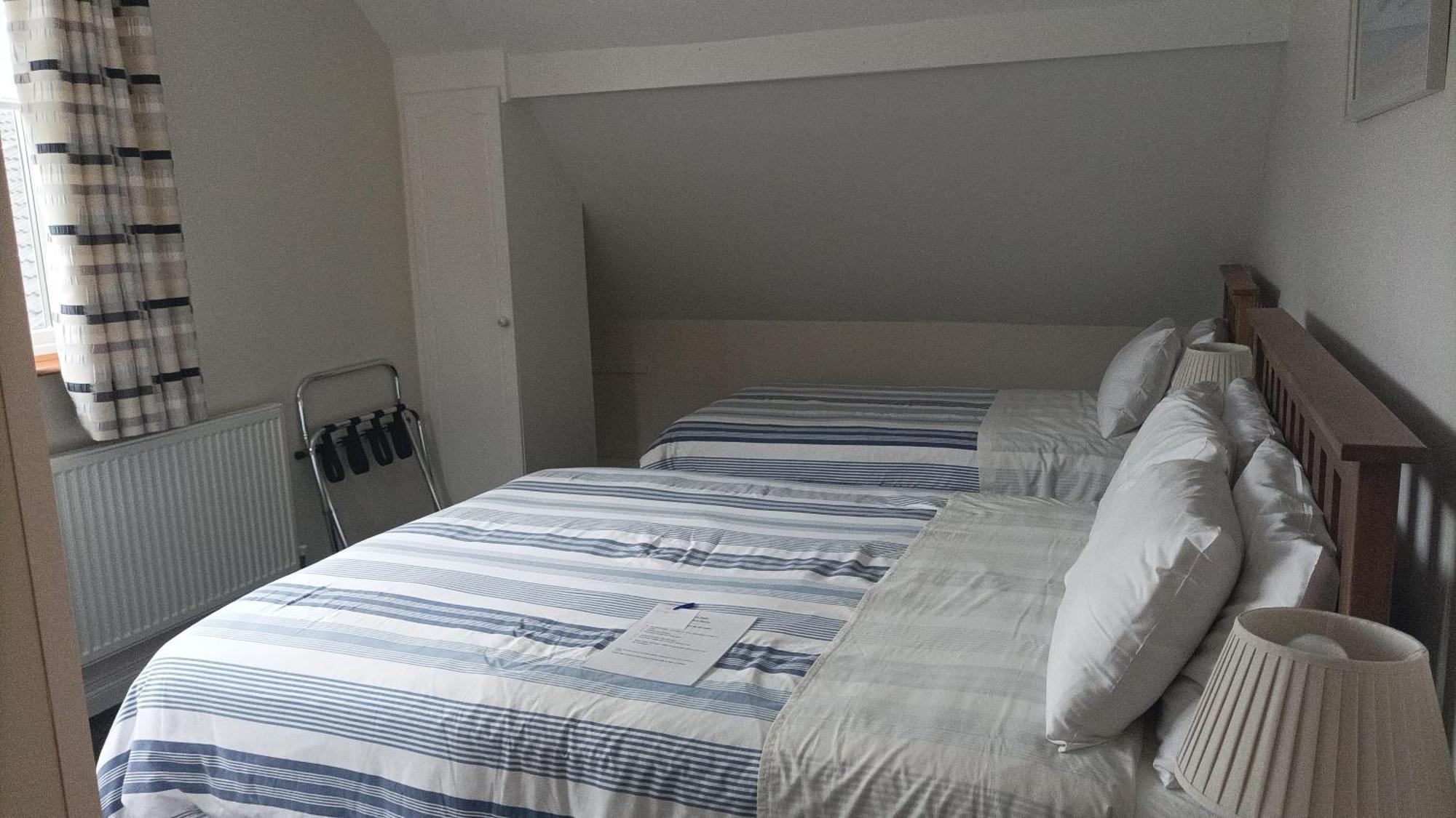Twin Oaks Bed & Breakfast Κίλκενι Εξωτερικό φωτογραφία